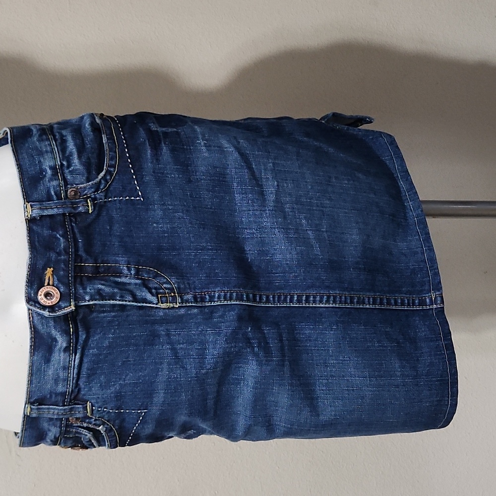 Old Navy Denim Skirt with Embroidered Pockets Womens Size 4